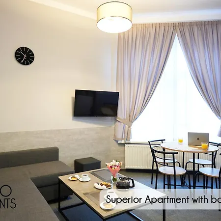 Primero Elegant Old Town Aparthotel *