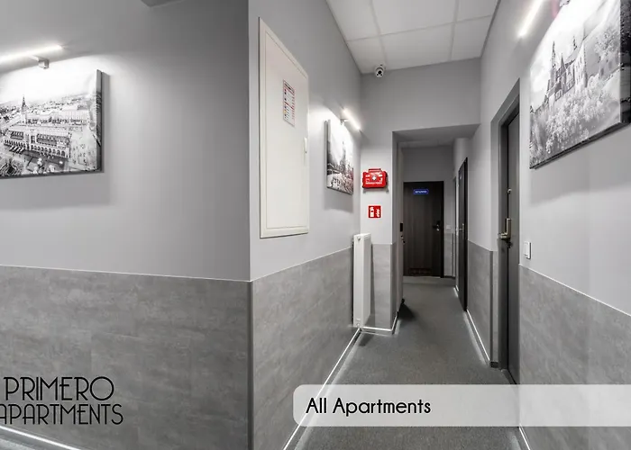 アパートホテル Primero Elegant Old Town